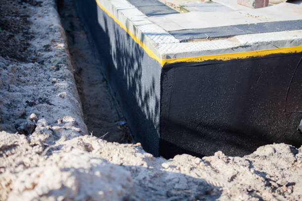 Professional Vapor Barrier Installation technician working in Fort Lee, NJ